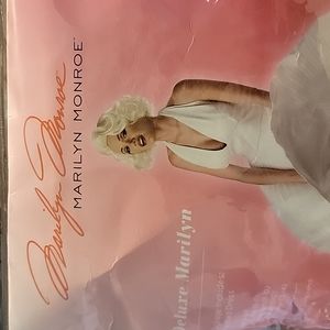 Marilyn Monroe Costume